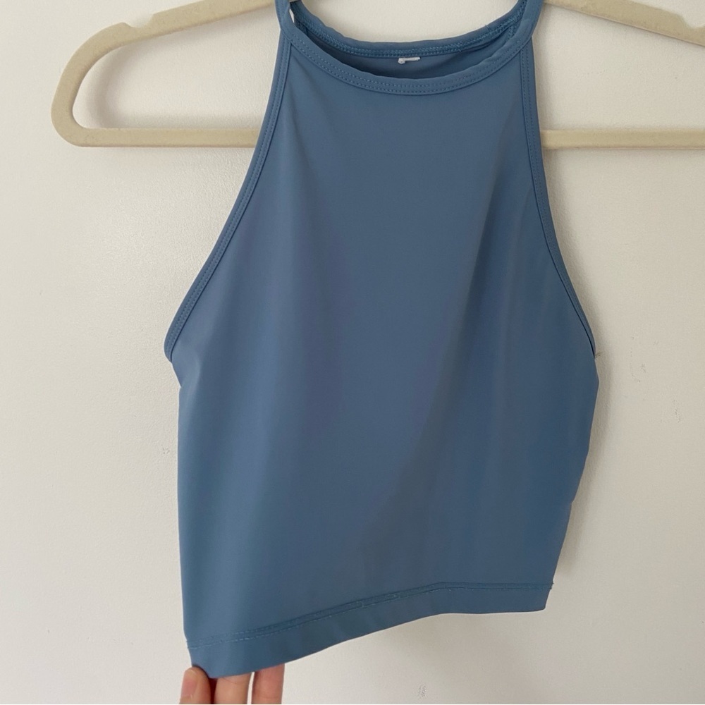 Aritzia The Group by Babaton Cropped Halter Bra Top Nylon Stretchy Blue size XS
